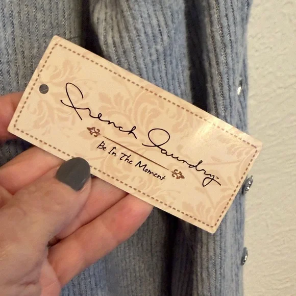 💎💎💎BOGOHO 💎💎💎Women's Blue Sweater with White Collar-XL - Picture 9 of 11